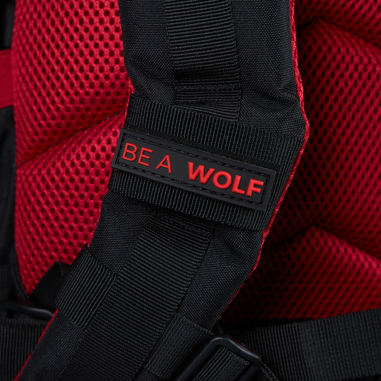 35L Backpack Red Wolf