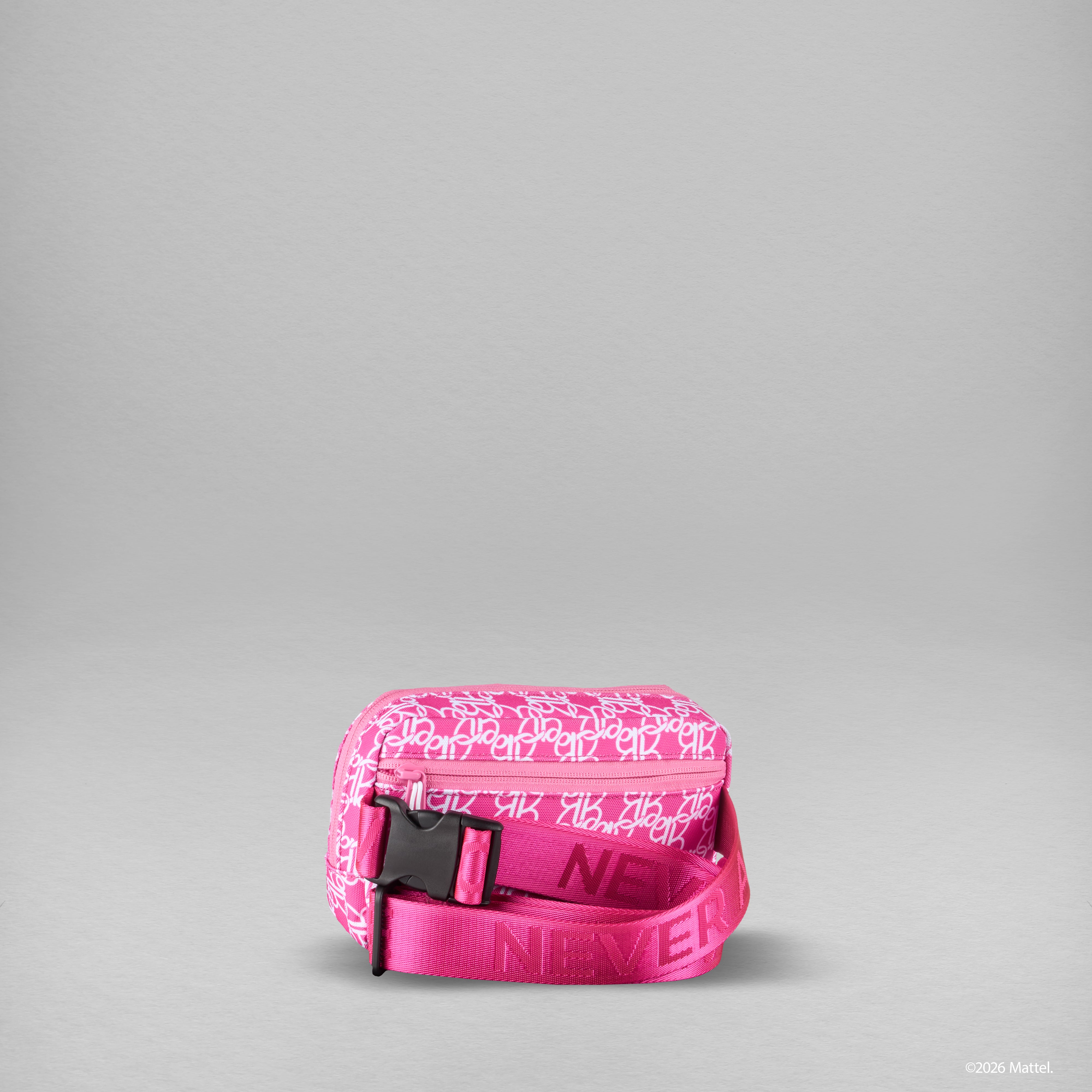 1.5L Crossbody Pack Barbie PREVIEW