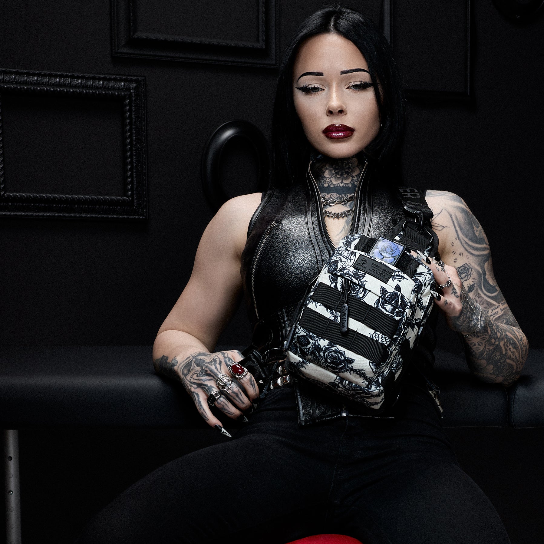 4L Mini Tactical Sling Bag Buried In Ink