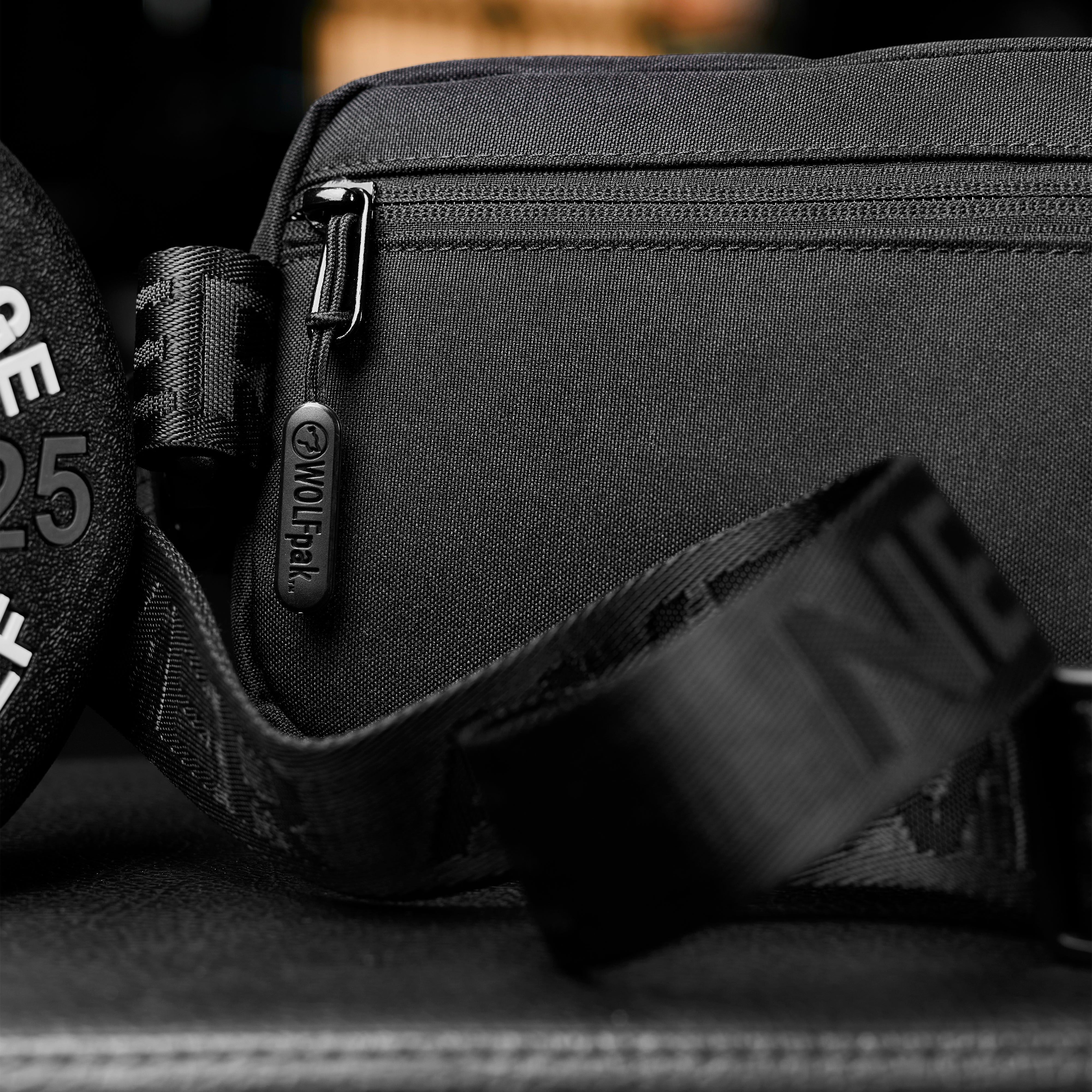 Sac à bandoulière Alpha Noir 