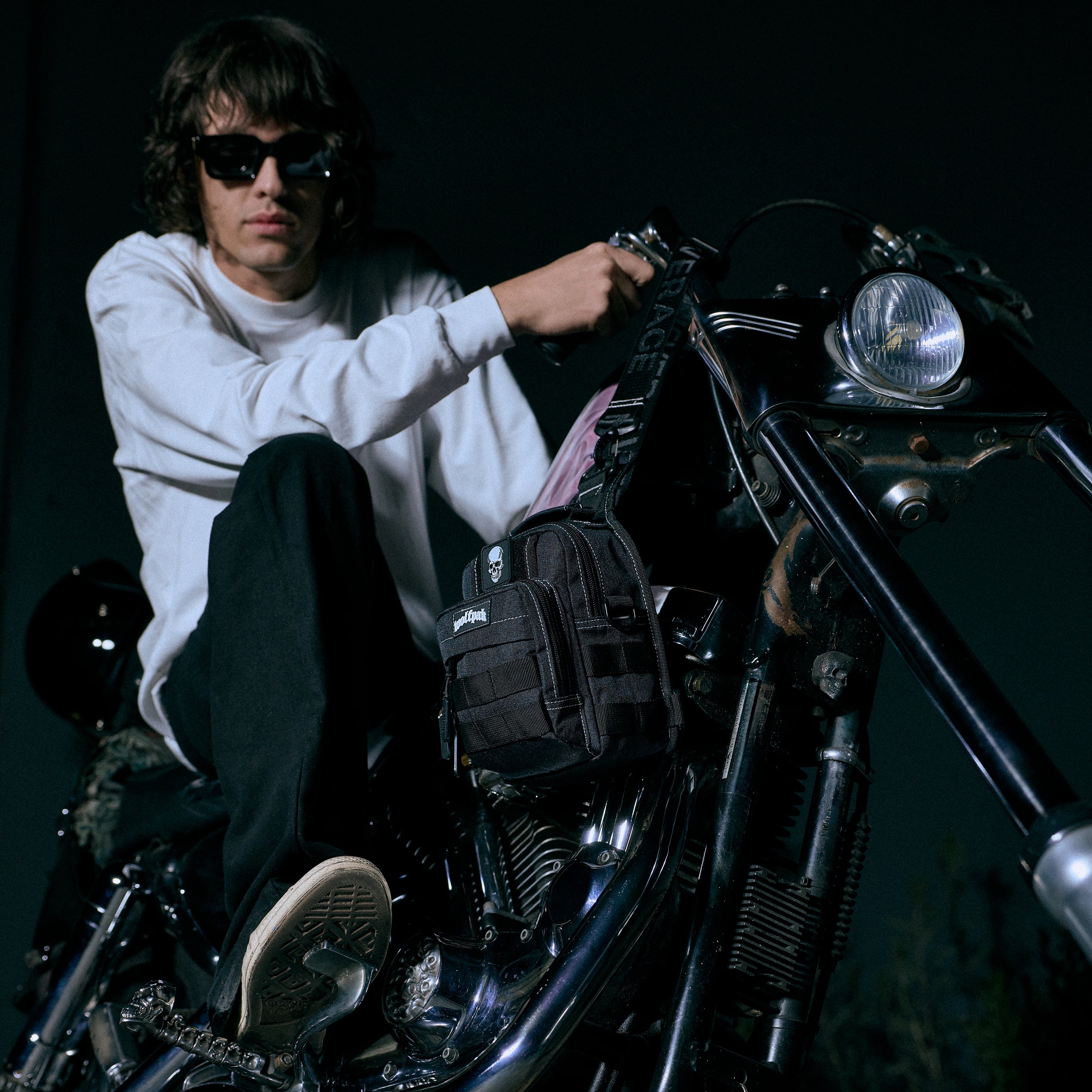 4L Mini Tactical Sling Bag Deathwing Preview