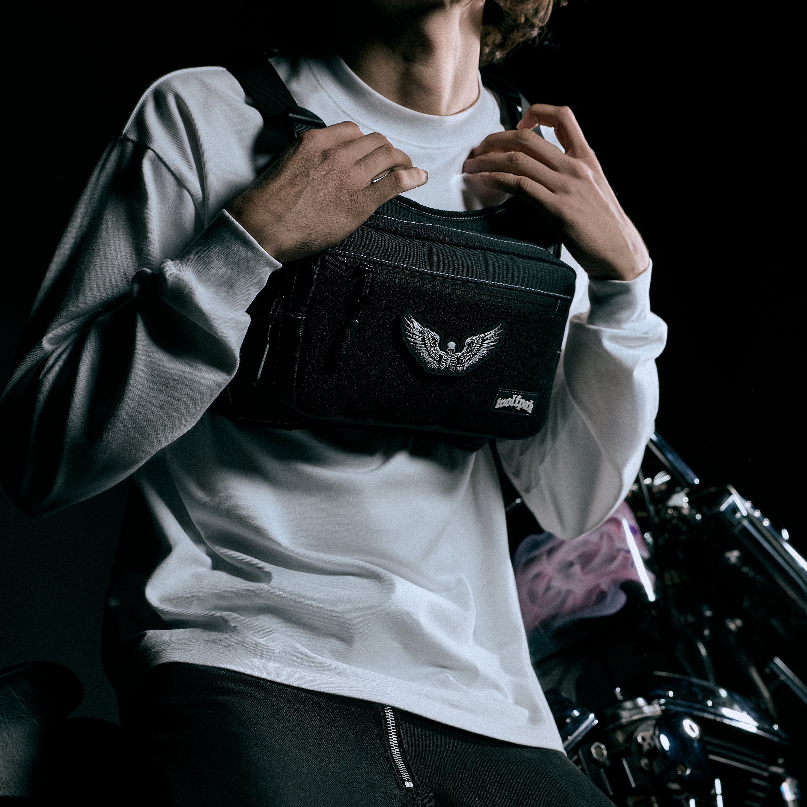 Utility Chest Pack Deathwing Preview