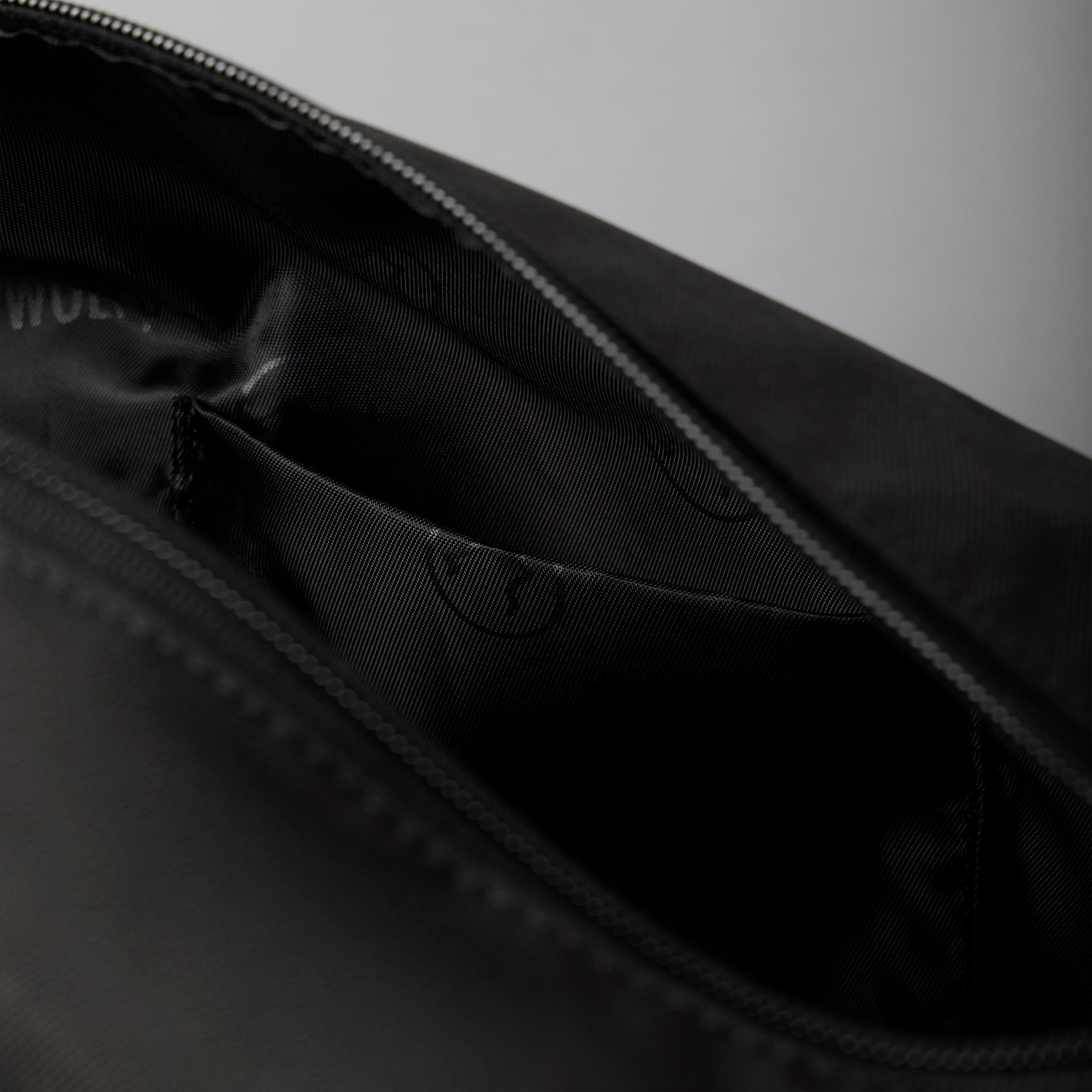 11L Active Duffle Mini Script