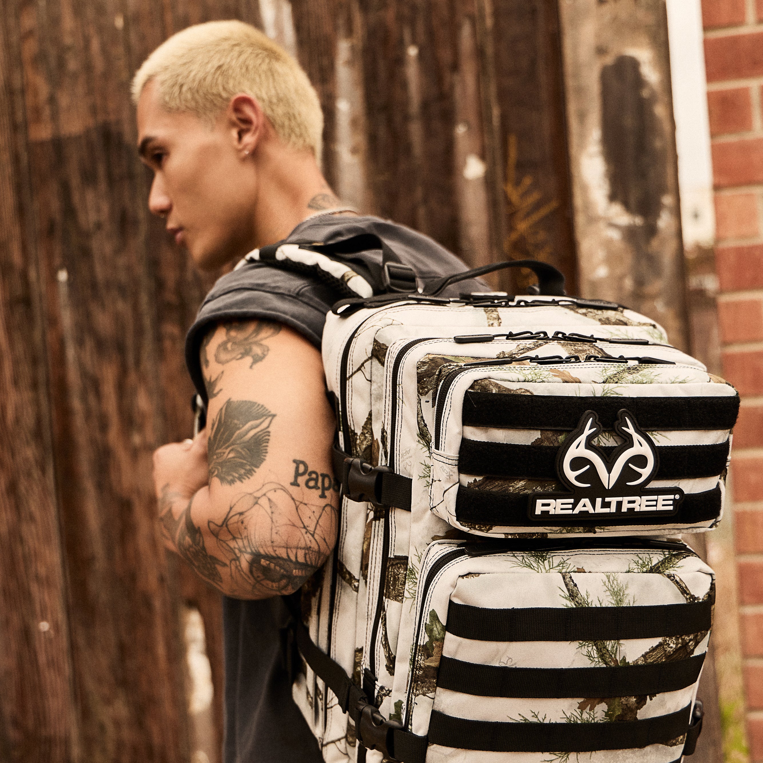 35L Realtree® APX Snow Meal Prep Management Insulated Backpack