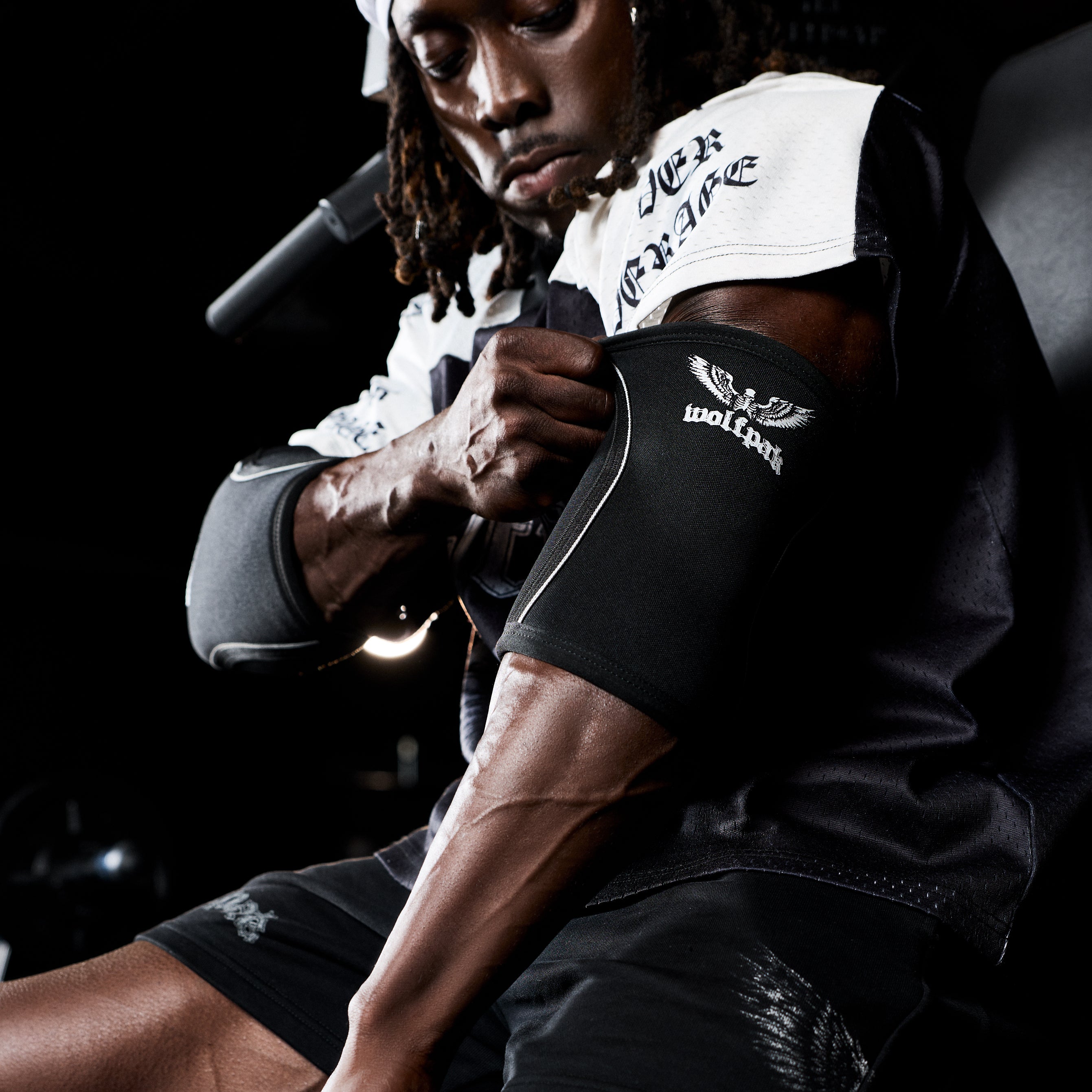 5mm Deathwing Logo Black Elbow Sleeves