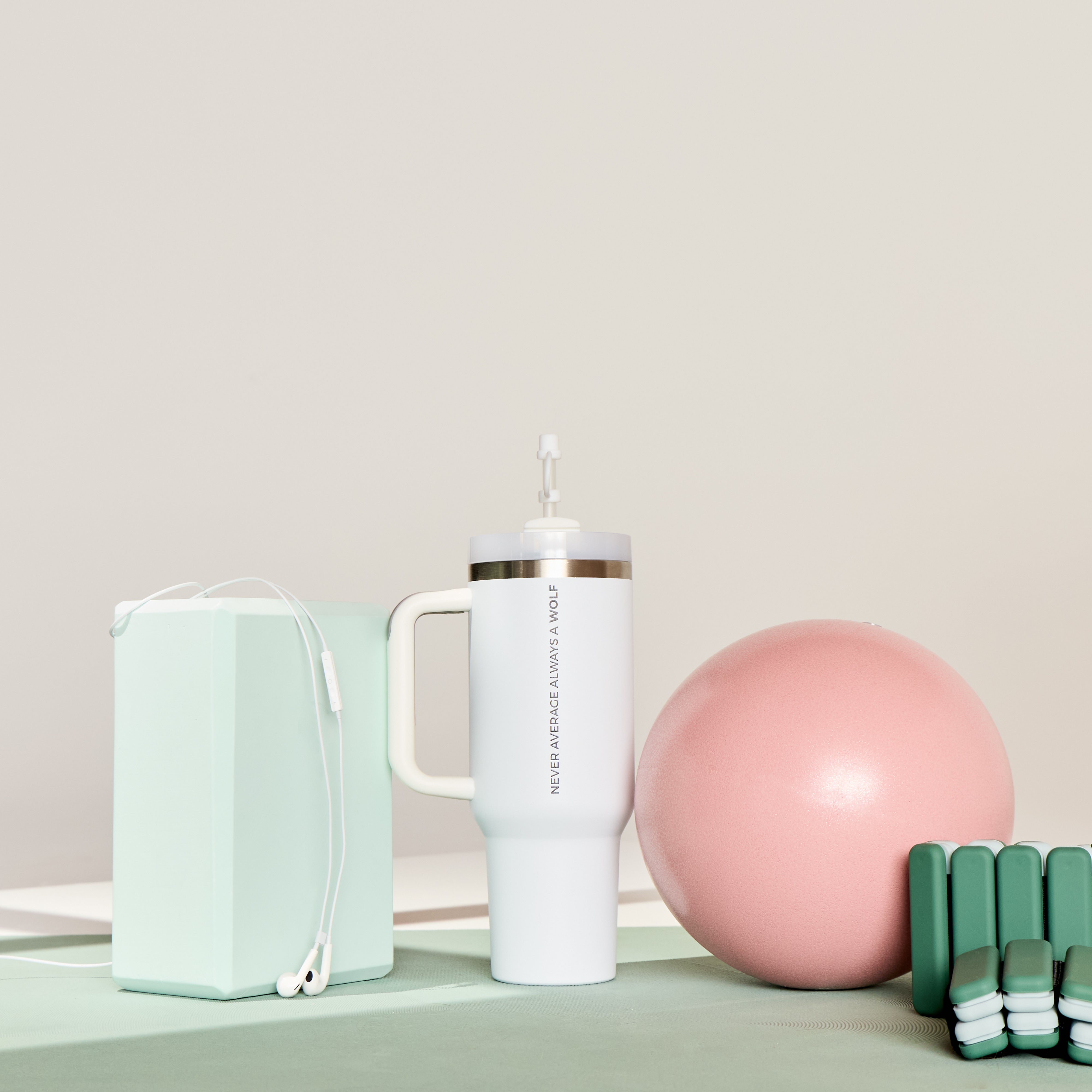 40oz Traveler Cup Polar White