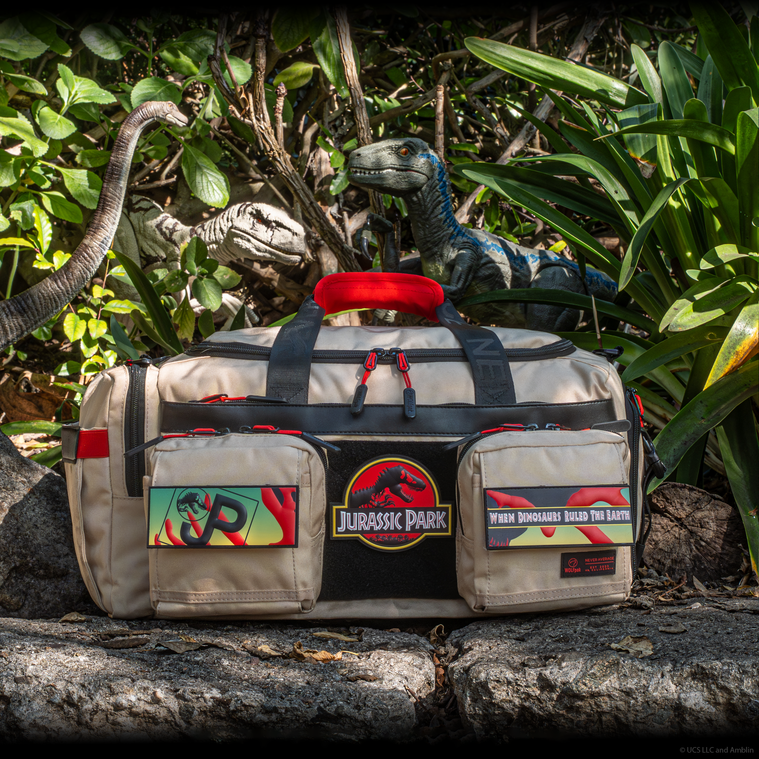 30L Perfect Duffle Bag Jurassic Park PREVIEW