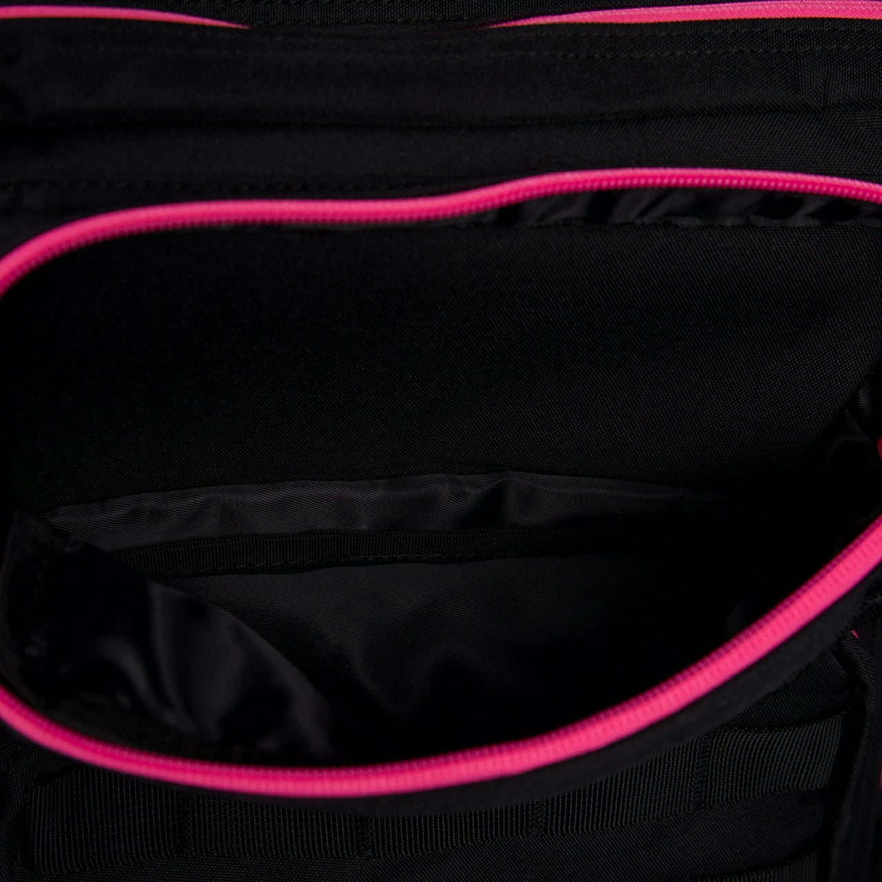 25L Backpack Pink Neon