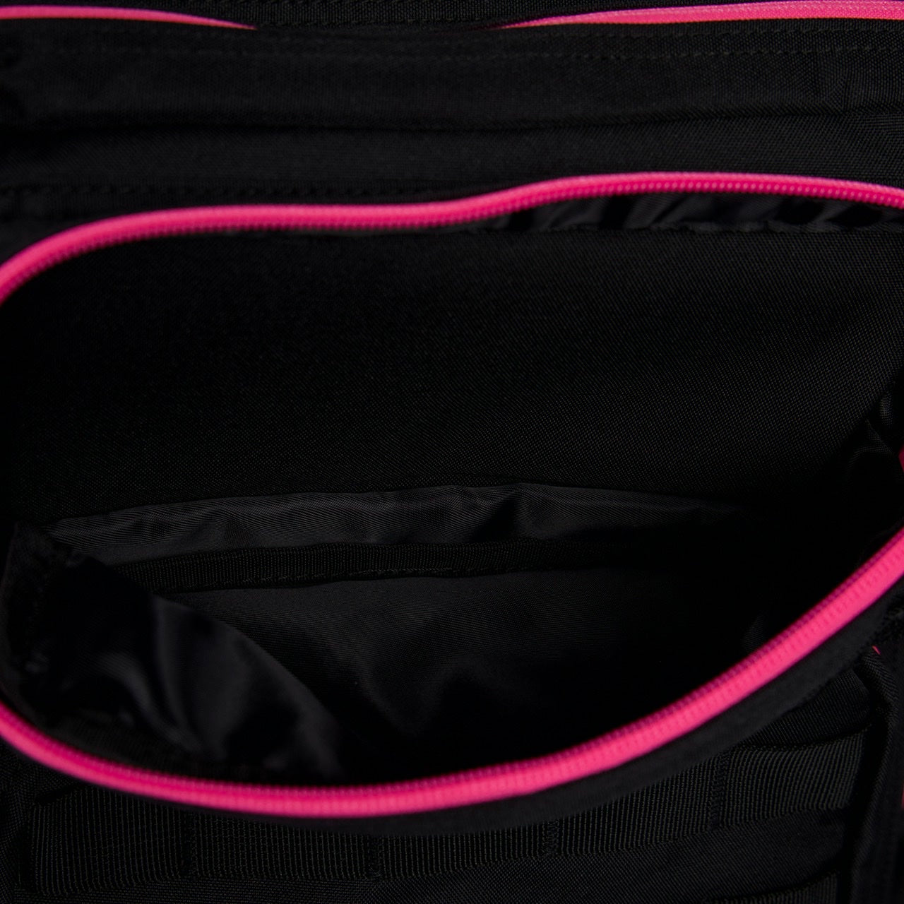 25L Backpack Pink Venom