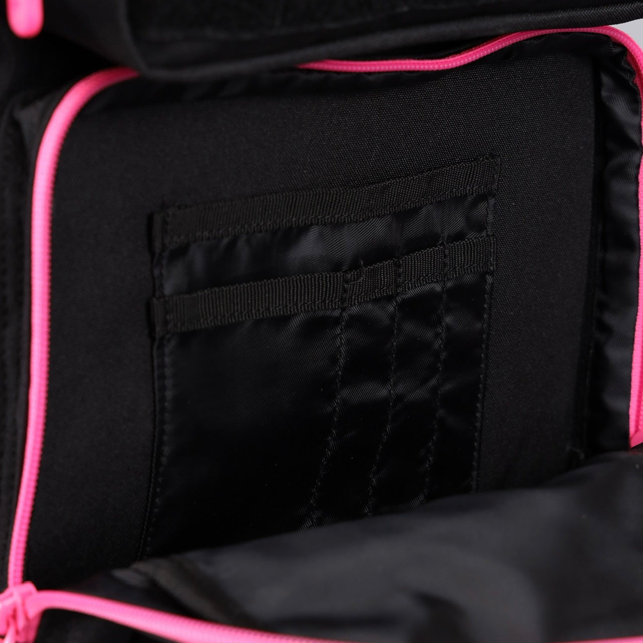 35L Backpack Pink Venom