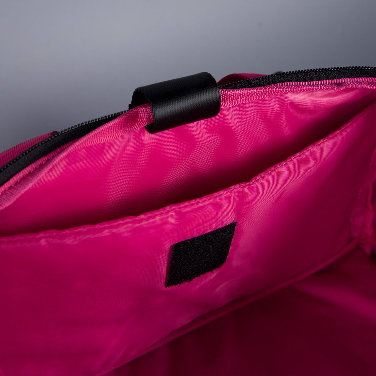20L Mini Duffle Bag Voodoo Pink