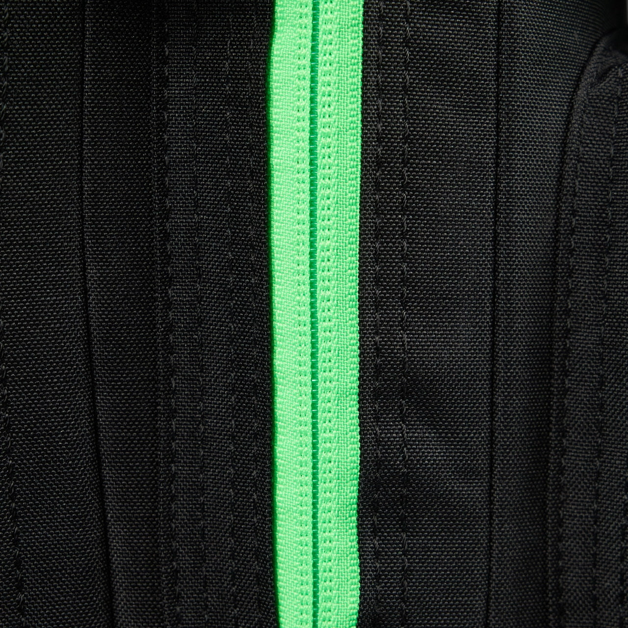 25L Backpack Black Neon Green