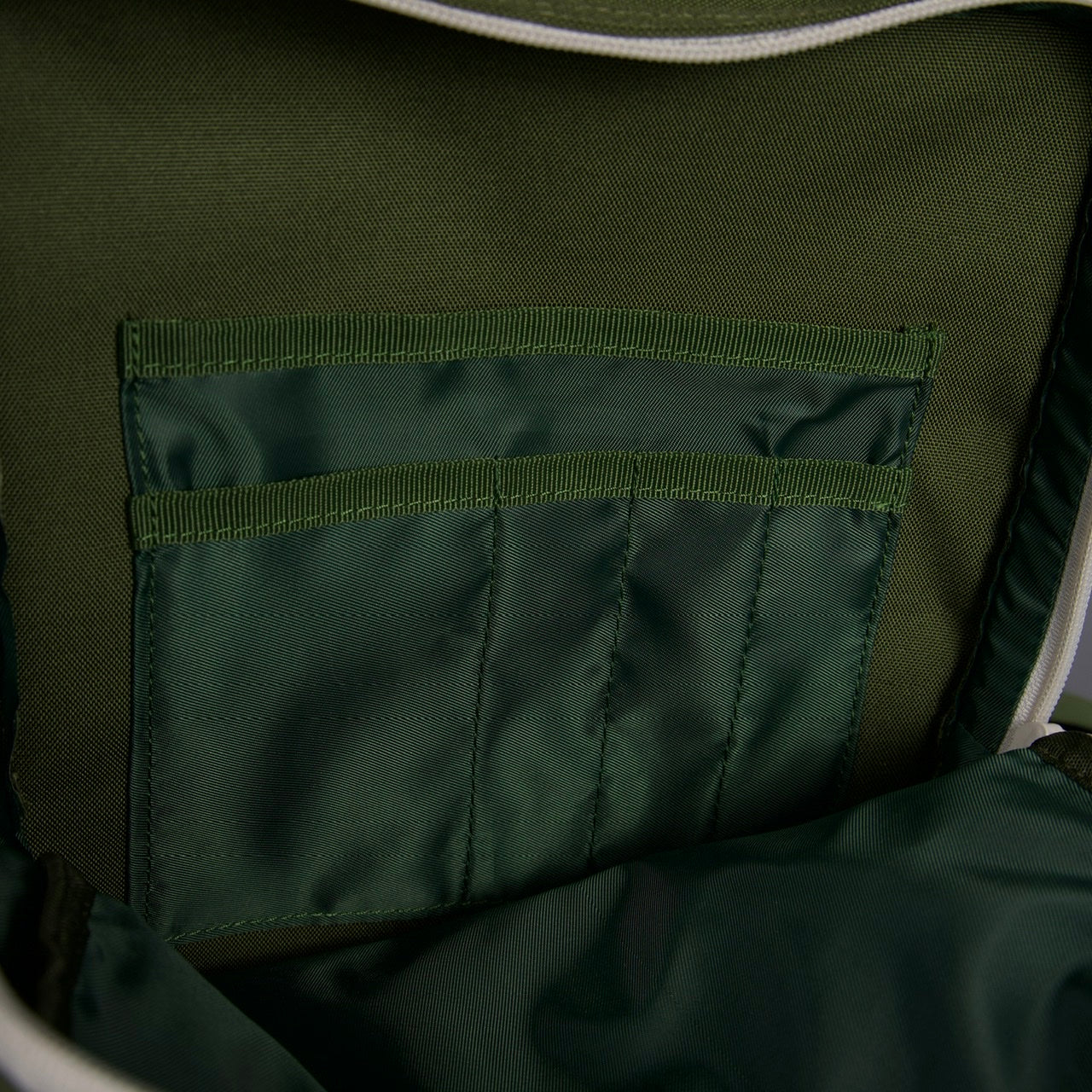 45L Backpack Moss Green