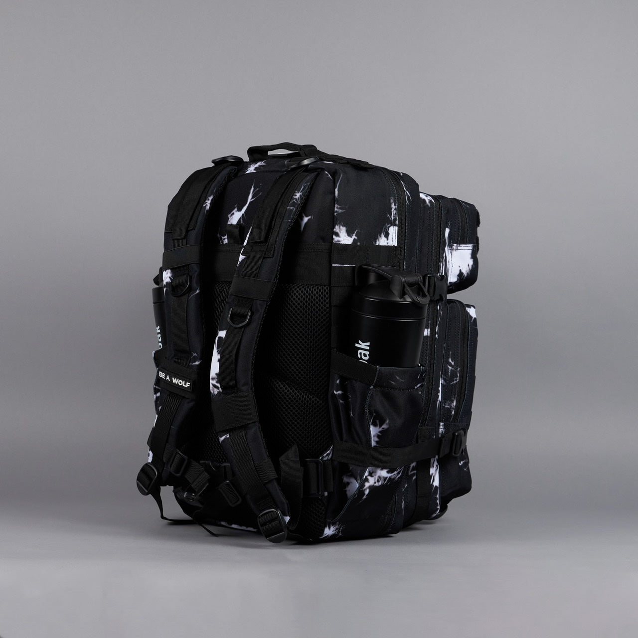 45L Backpack Black Lightning