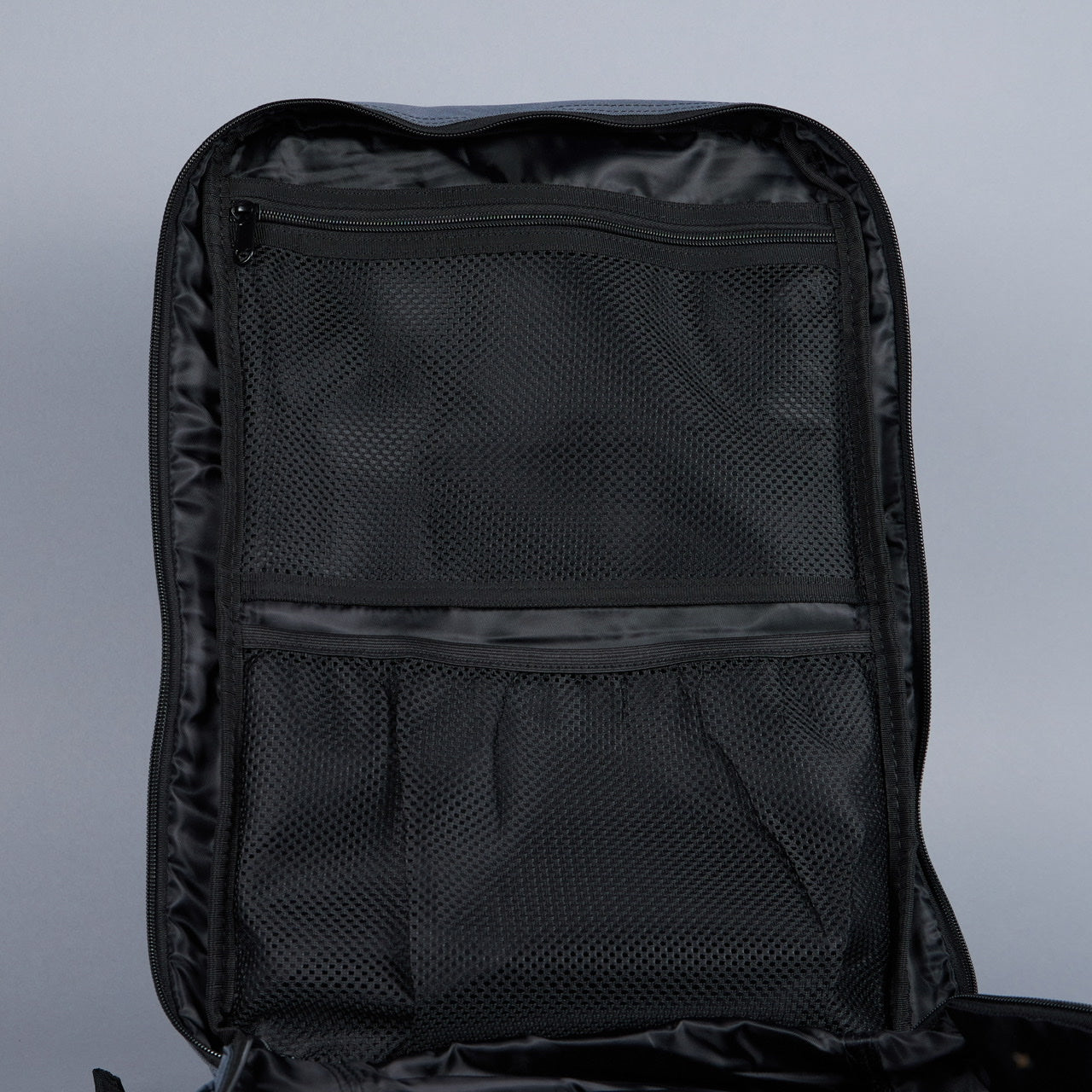 45L Backpack Achromatic