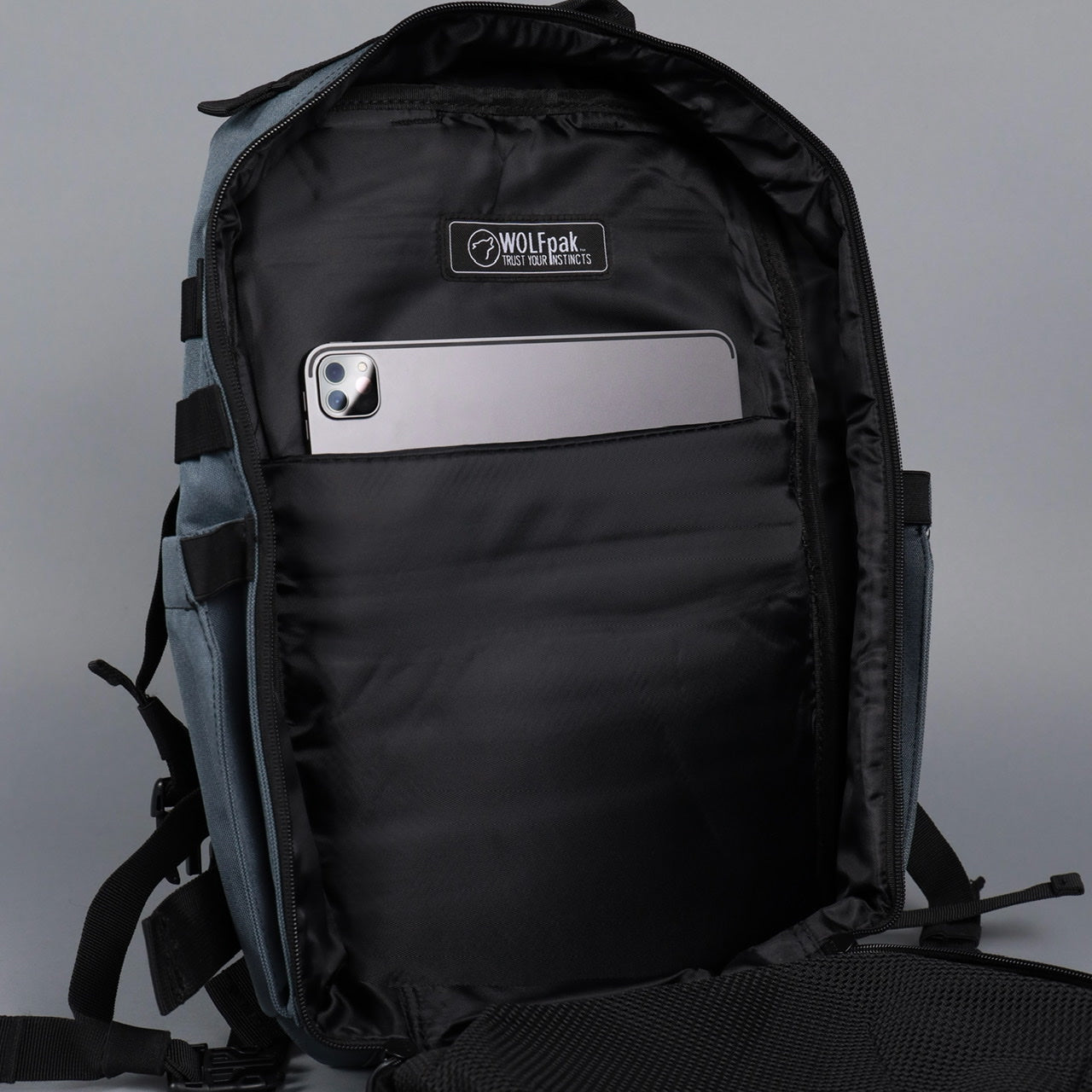 35L Backpack Iron Gray