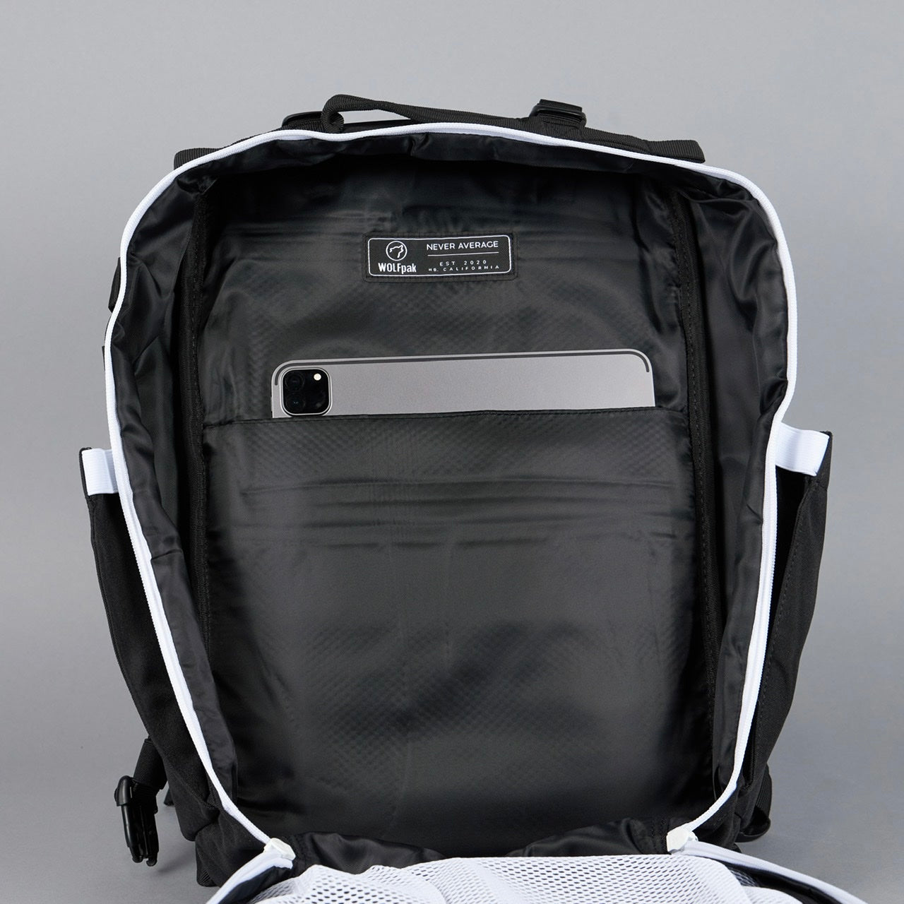 25L Backpack Power Slap Black