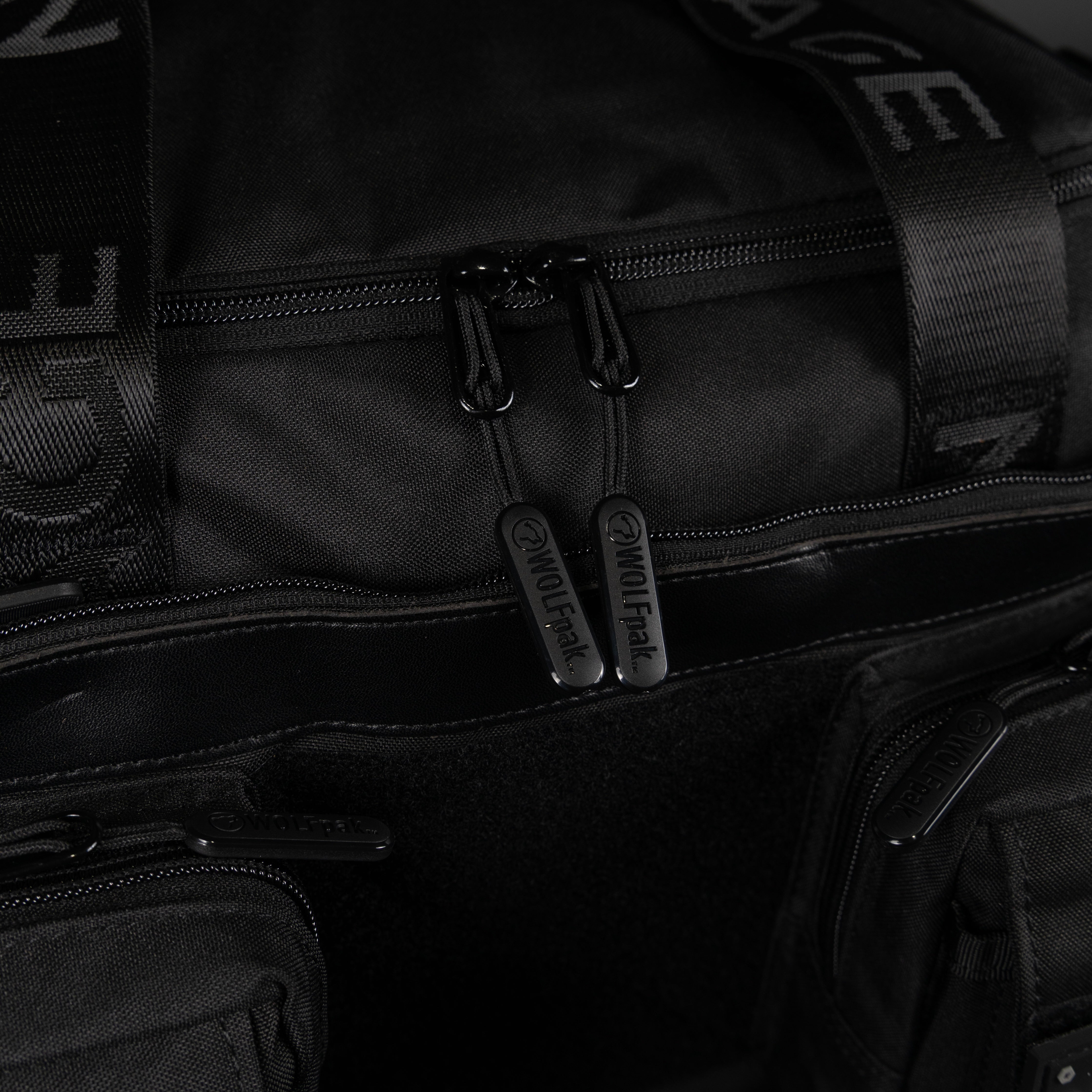 30L Perfect Meal Management Duffle Bag Alpha Black