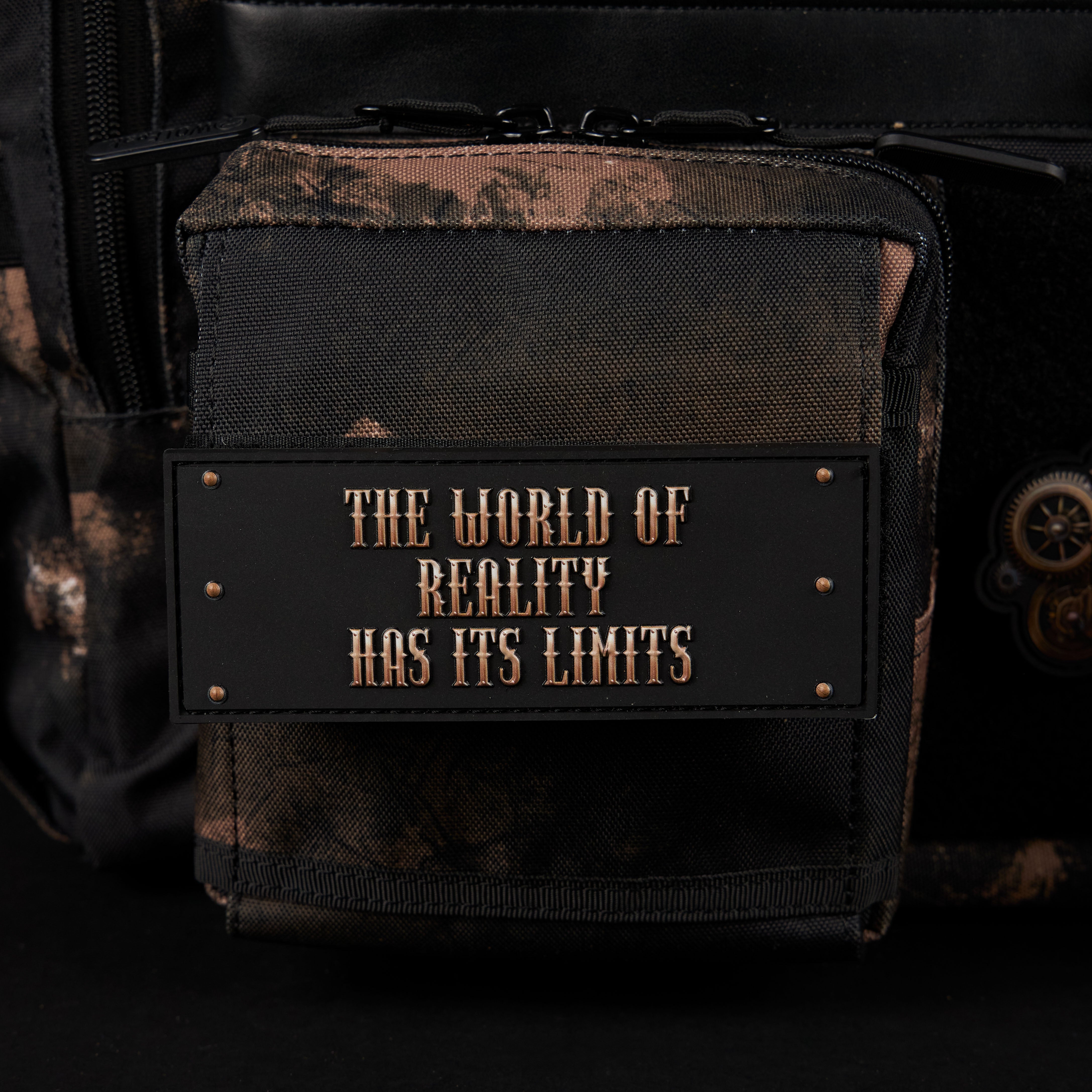 30L Perfect Duffle Bag Steampunk