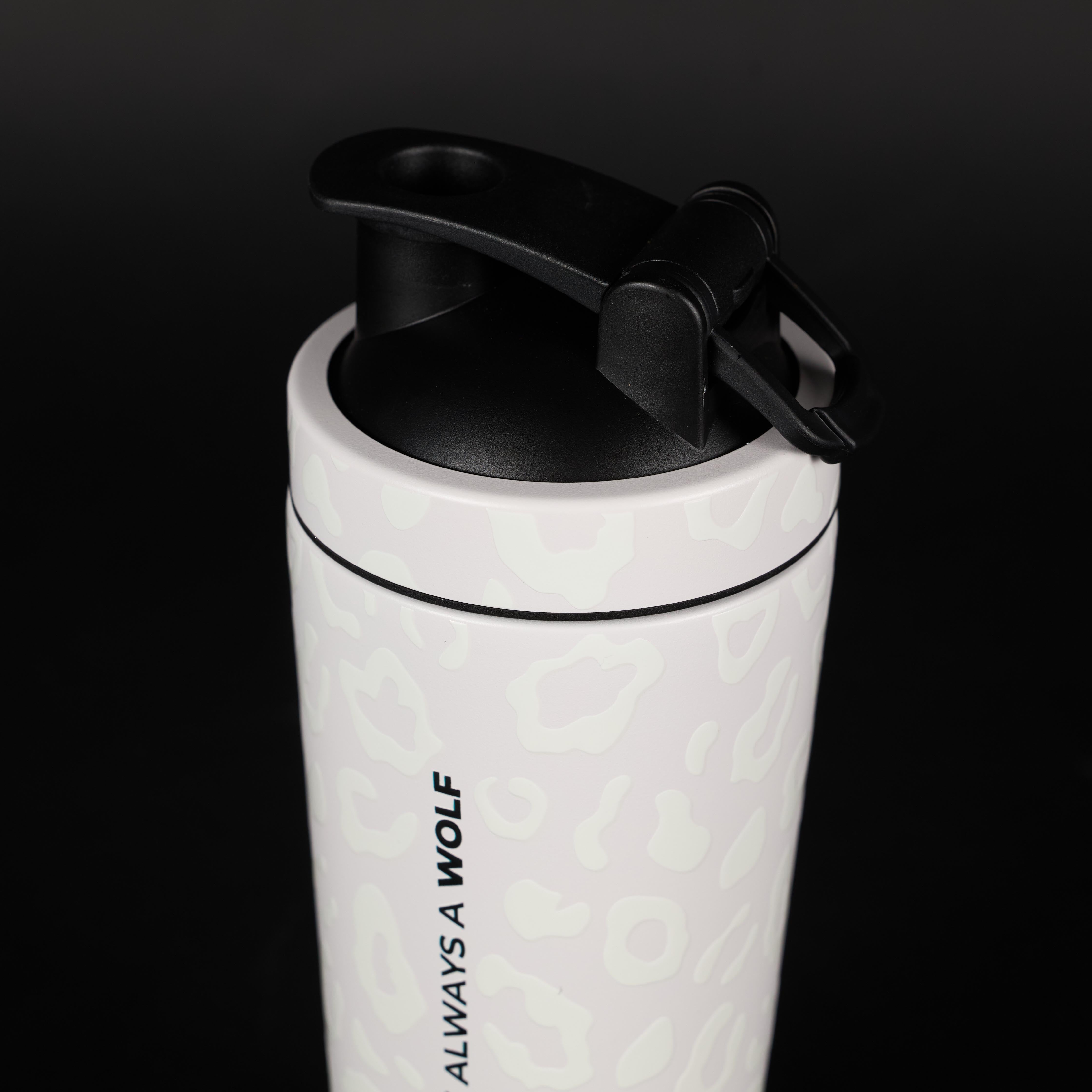 Shaker blanc arctique