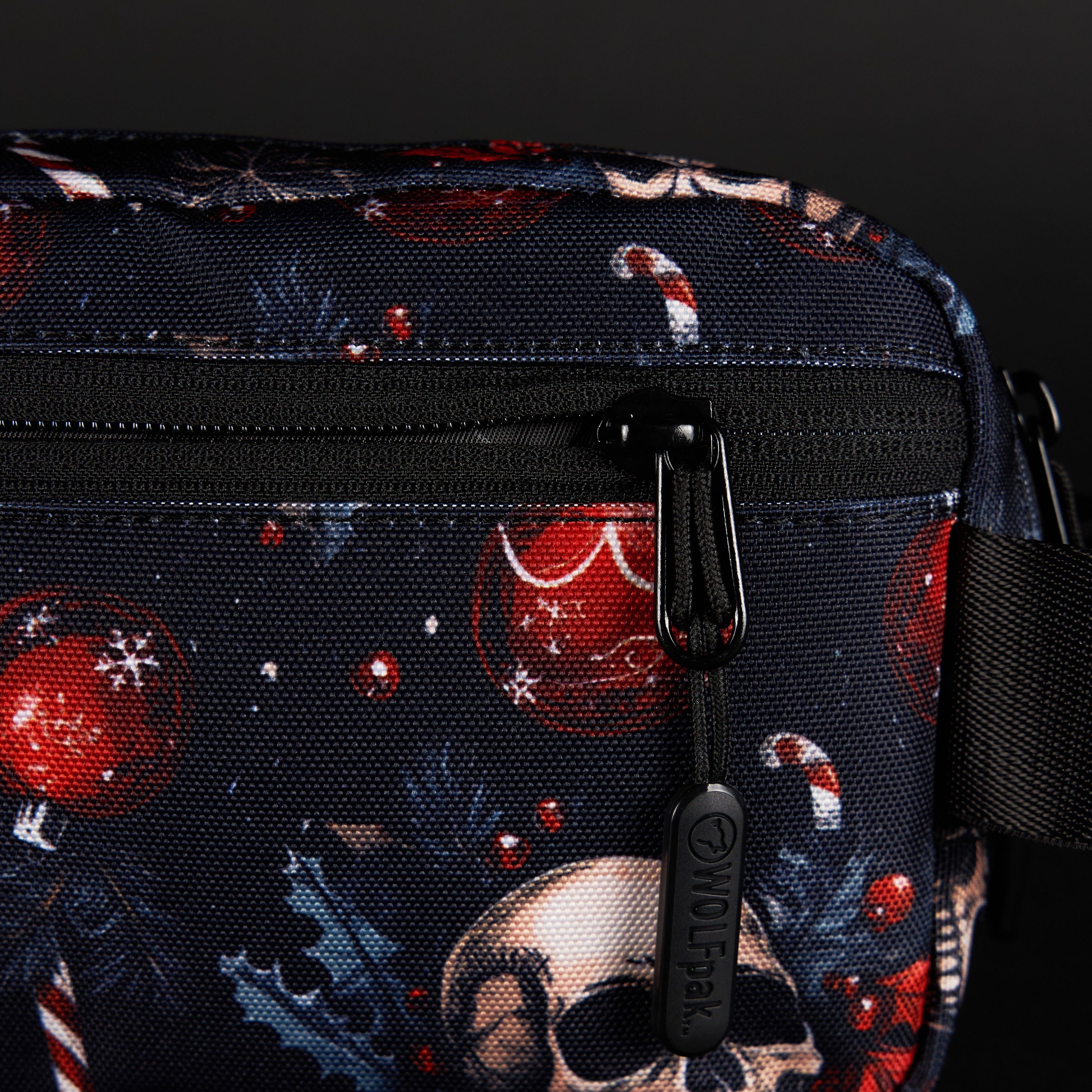 Crossbody Pack Sweet But Twisted