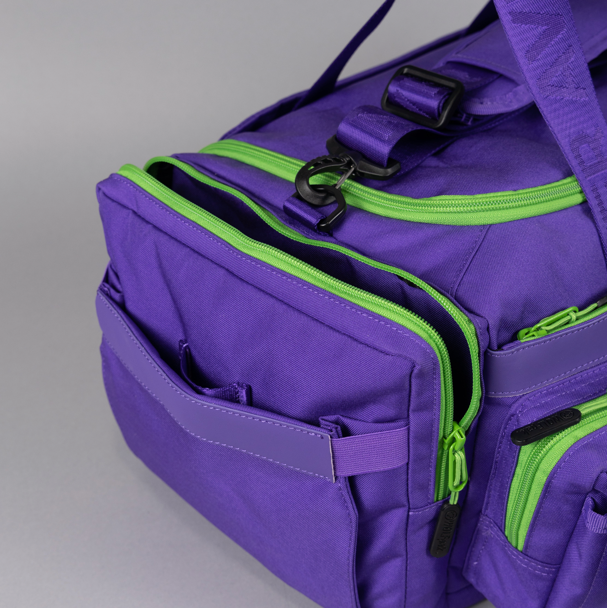 30L Perfect Duffle Bag Joker (Pre-Order Restricted Stock)