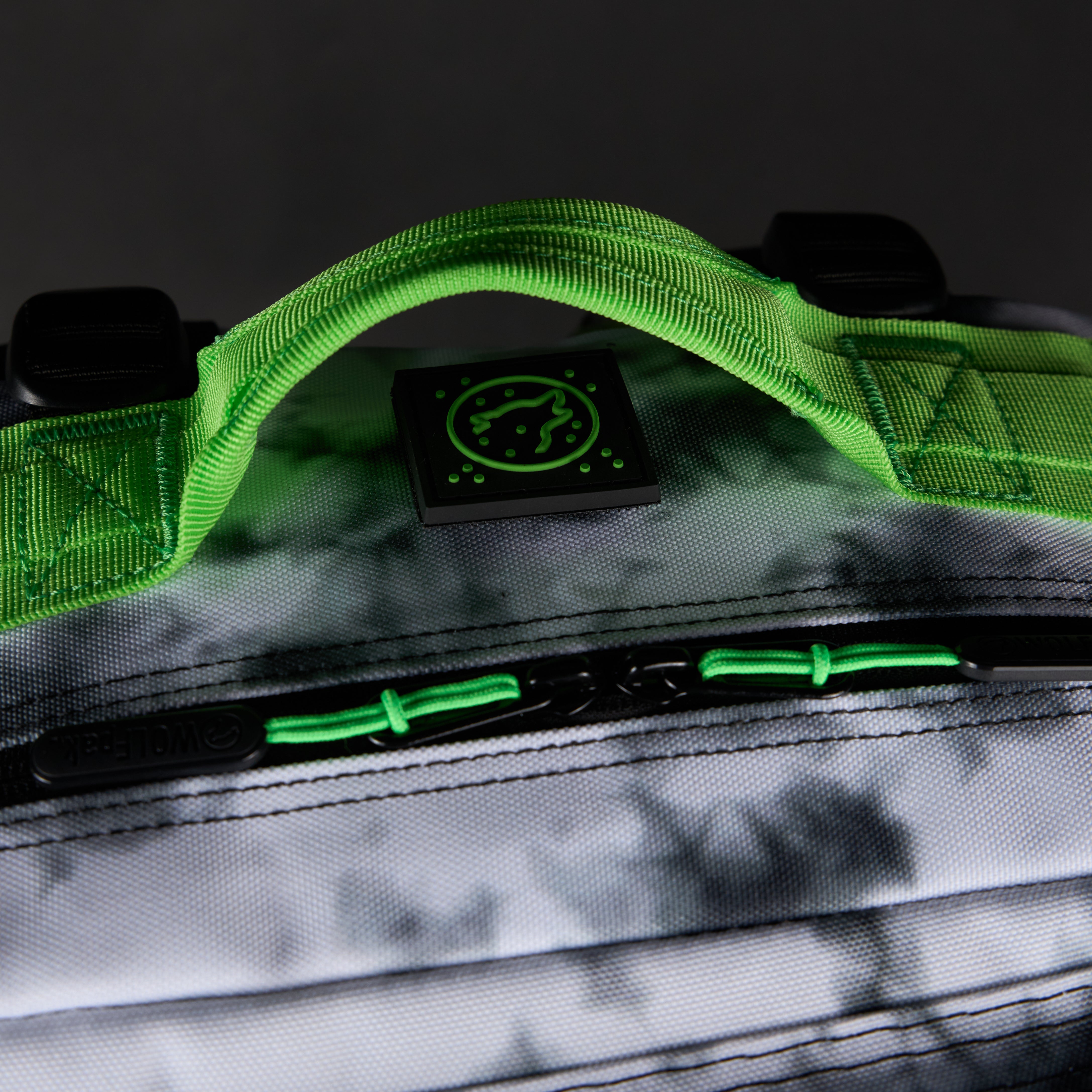 35L Backpack Graffiti Green