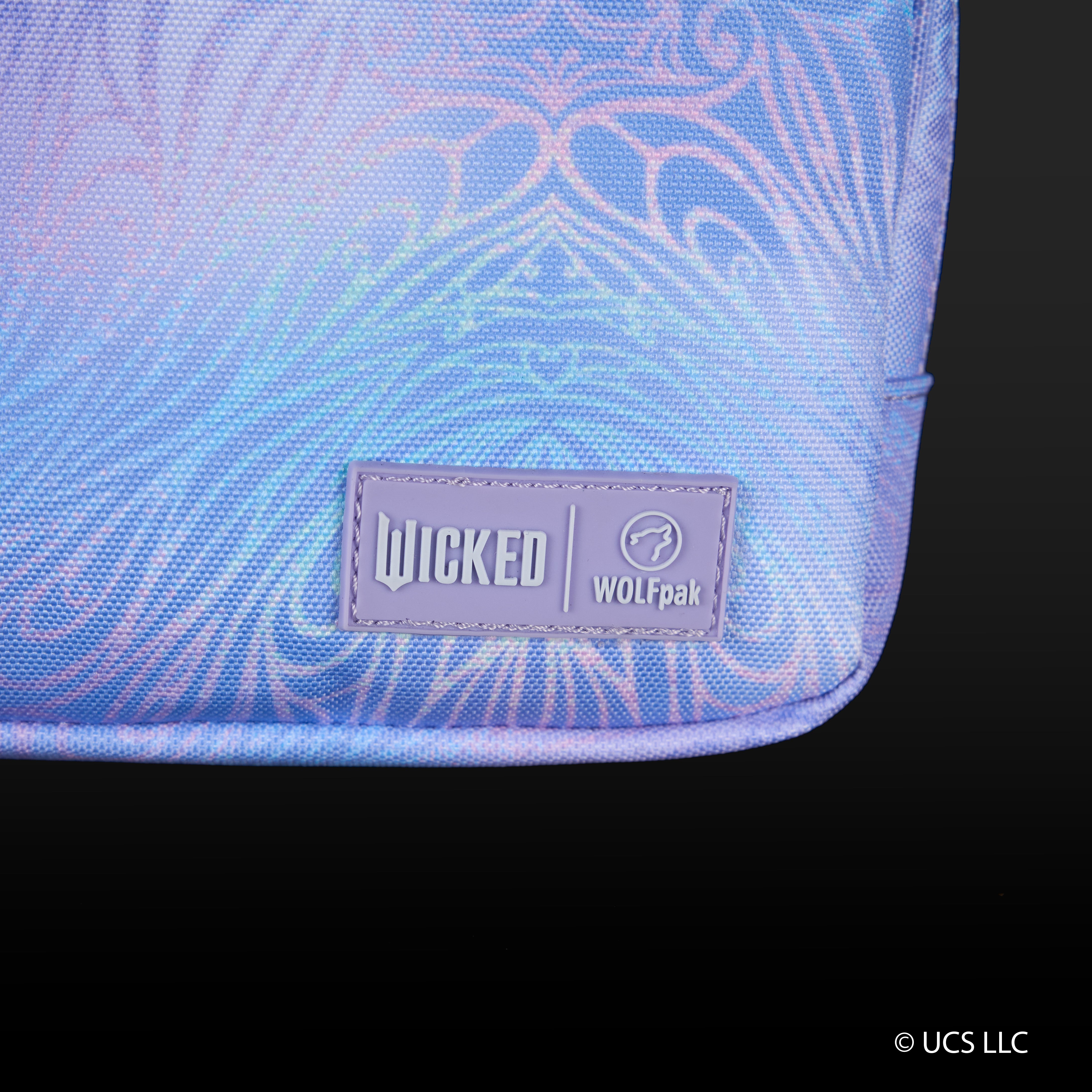 1.5L Crossbody Pack WICKED Glinda