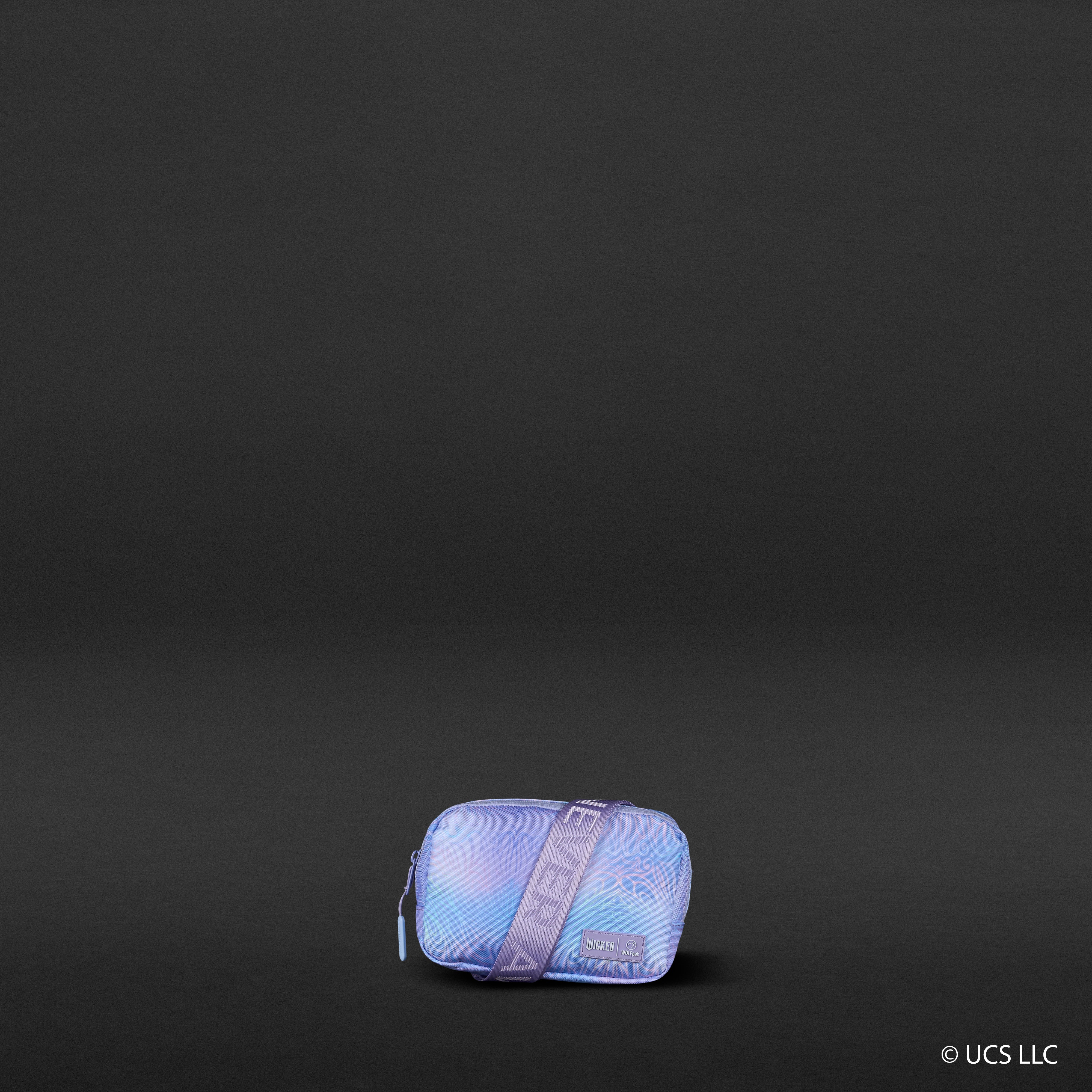 1.5L Crossbody Pack WICKED Glinda