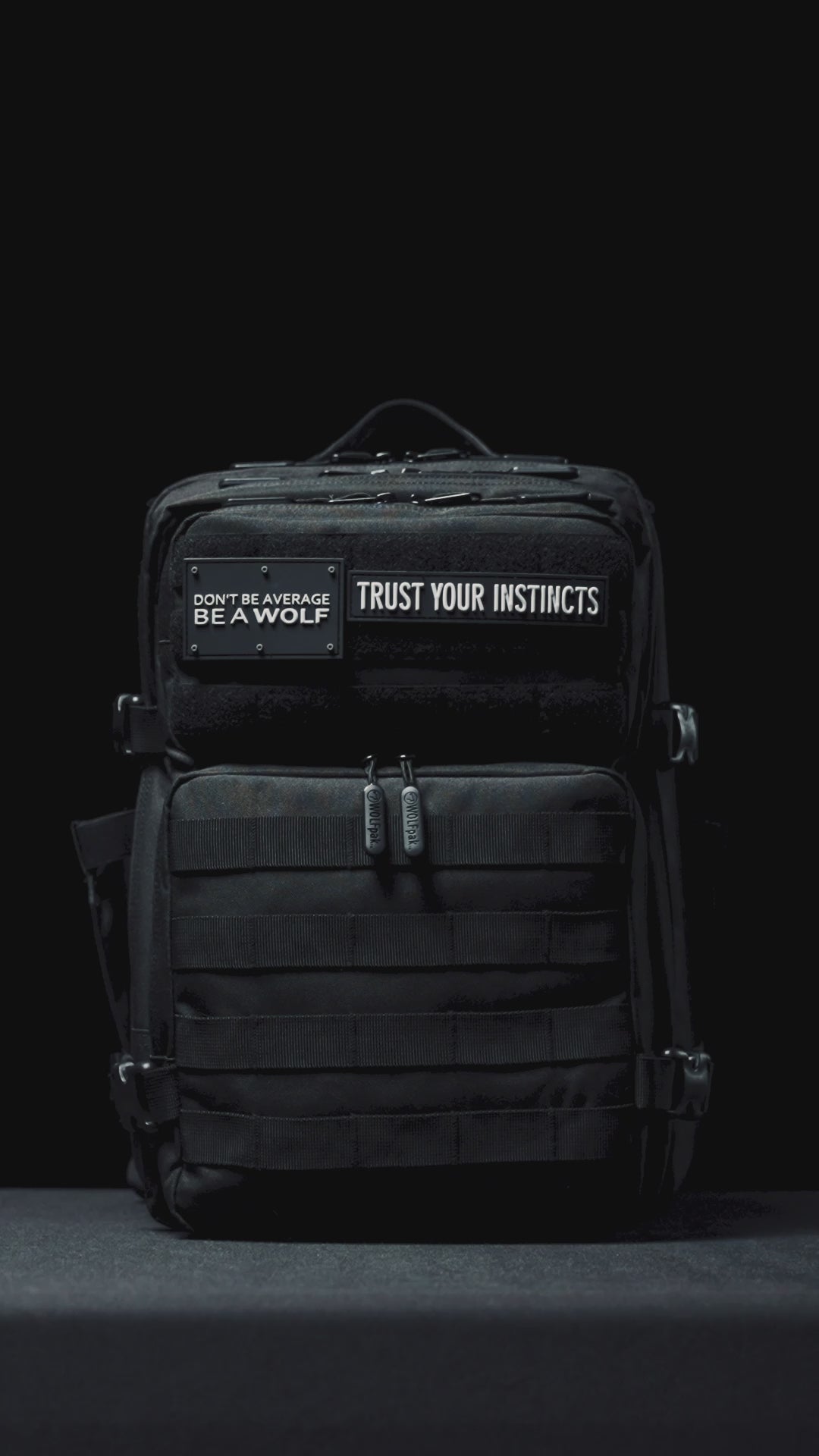 スポーツ Wolfpak
 35L Alpha Black Meal Prep Management Gym Backpacks | Tactical Rucksacks | WOLFpak