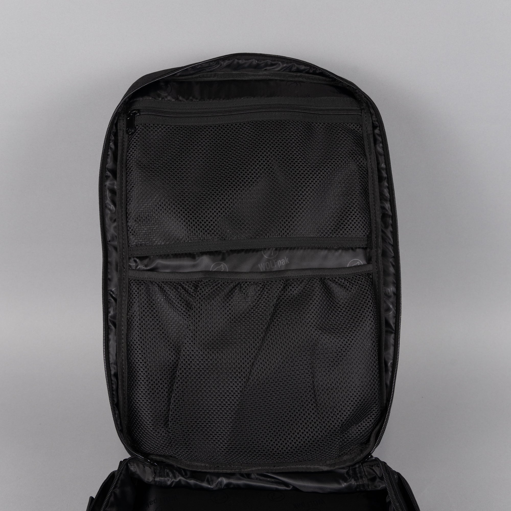 45L Backpack Black Leopard