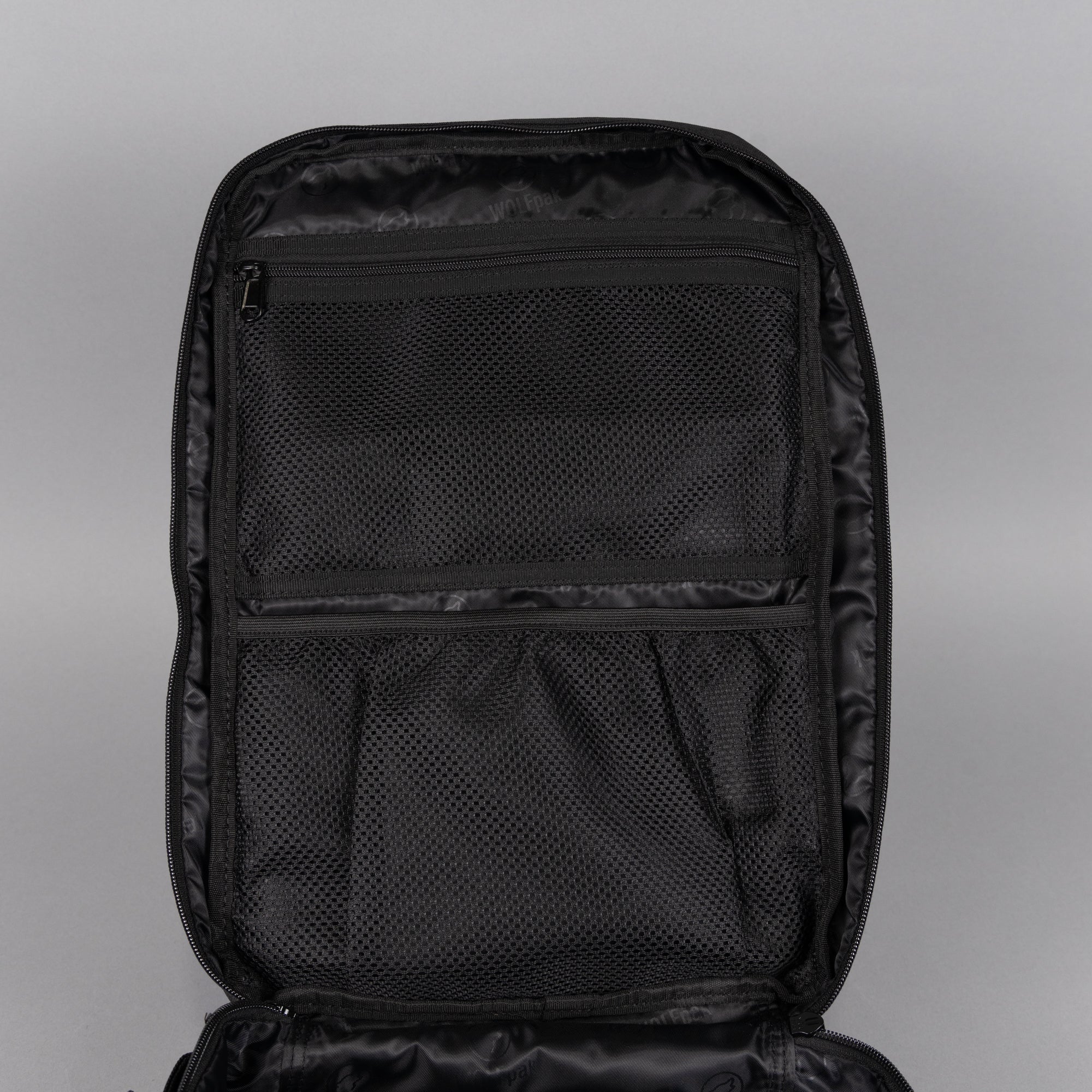 35L Backpack Black Leopard