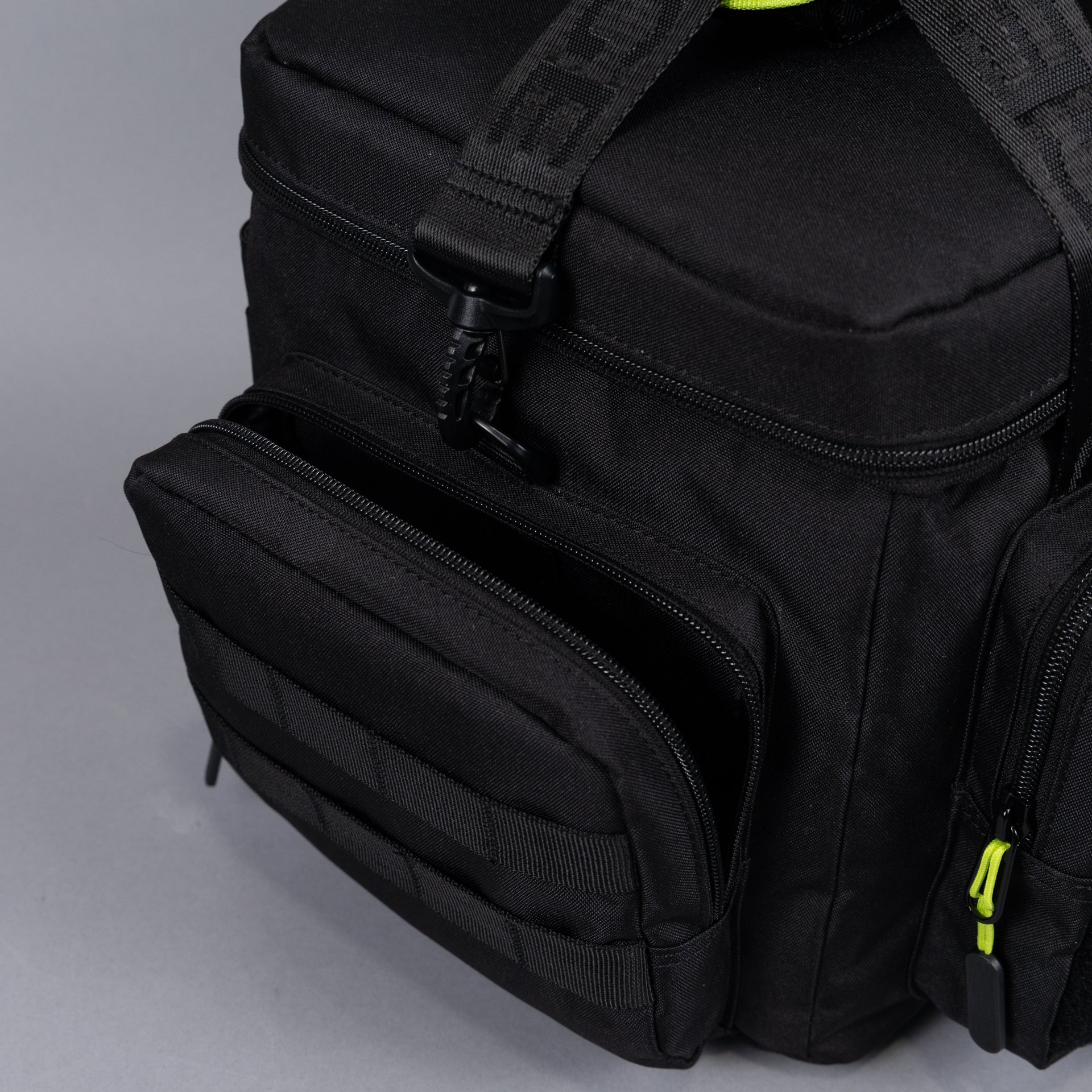 20L MegaFit Alpha Black Tactical Lunch Box