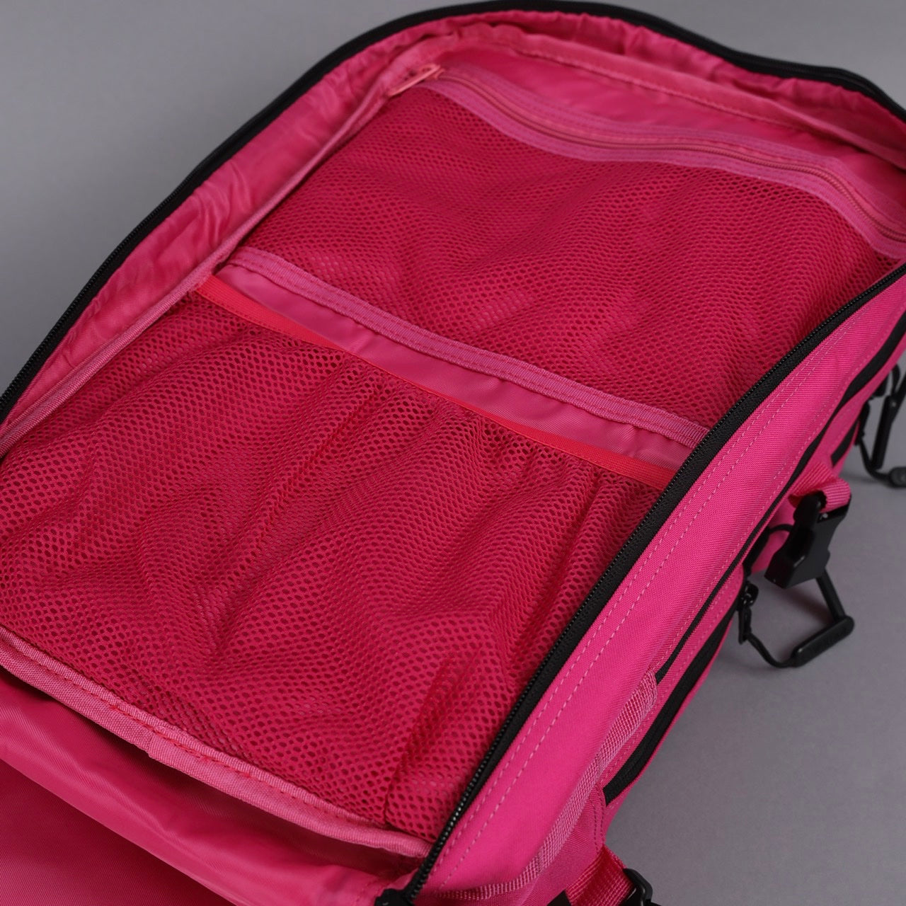 35L Backpack Voodoo Pink