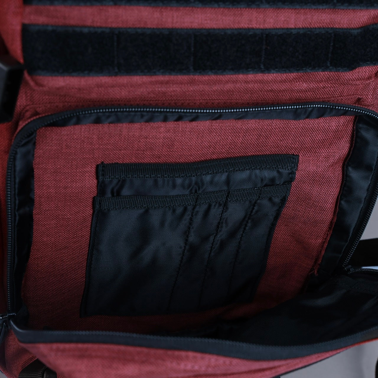 35L Backpack Crimson Red